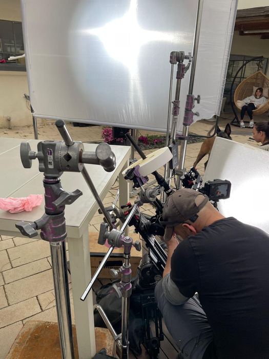 Behind the camera, Bowly